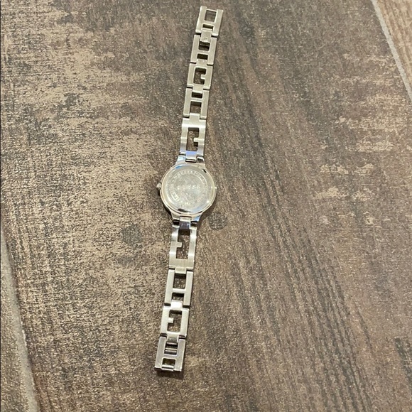Guess Watch- Great condition; needs new battery - Picture 4 of 5